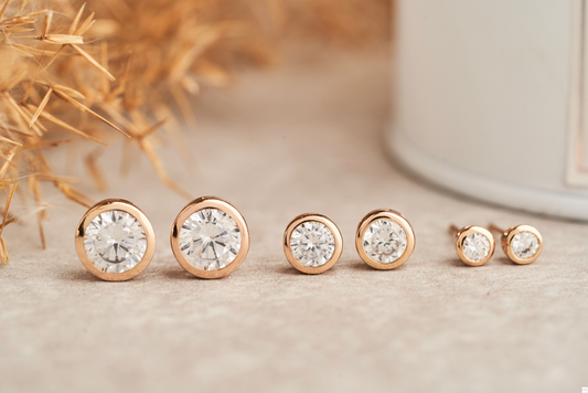 Gold Stud Earrings: Timeless Elegance from Certified Jewelry