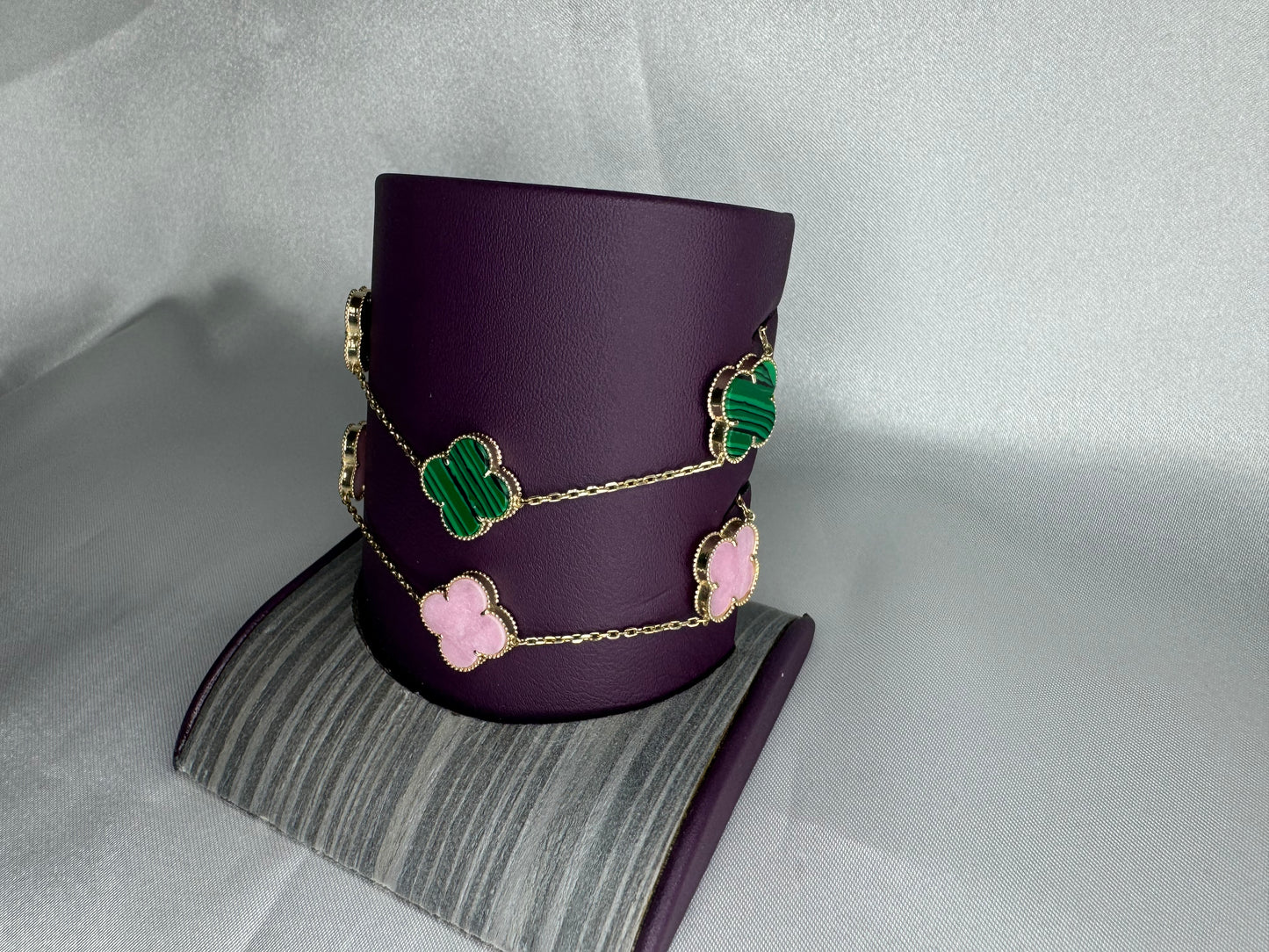 14k Gold Clover Green or Pink Bracelet