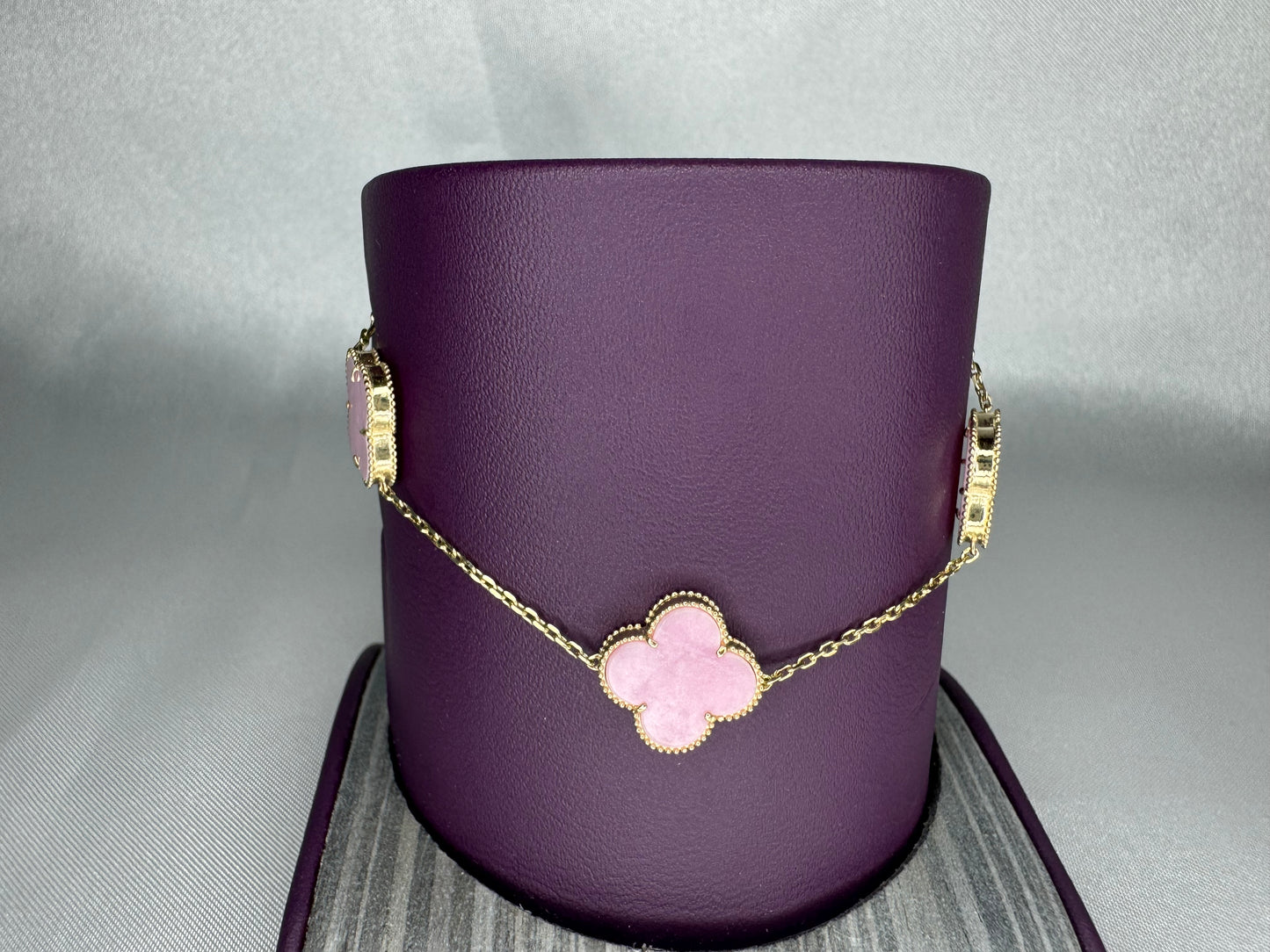 14k Gold Clover Green or Pink Bracelet
