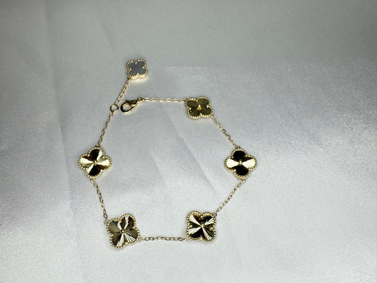 14k Gold Clover Bracelet