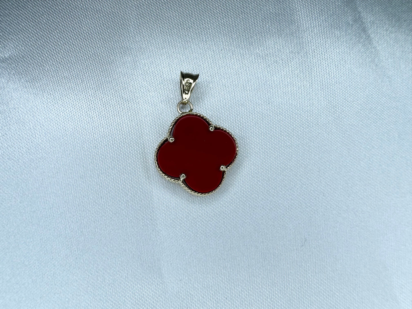 14k Gold Clover Pendant Available in Multiple Colors