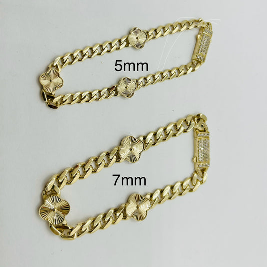 Solid Gold 3 Clover Bracelet