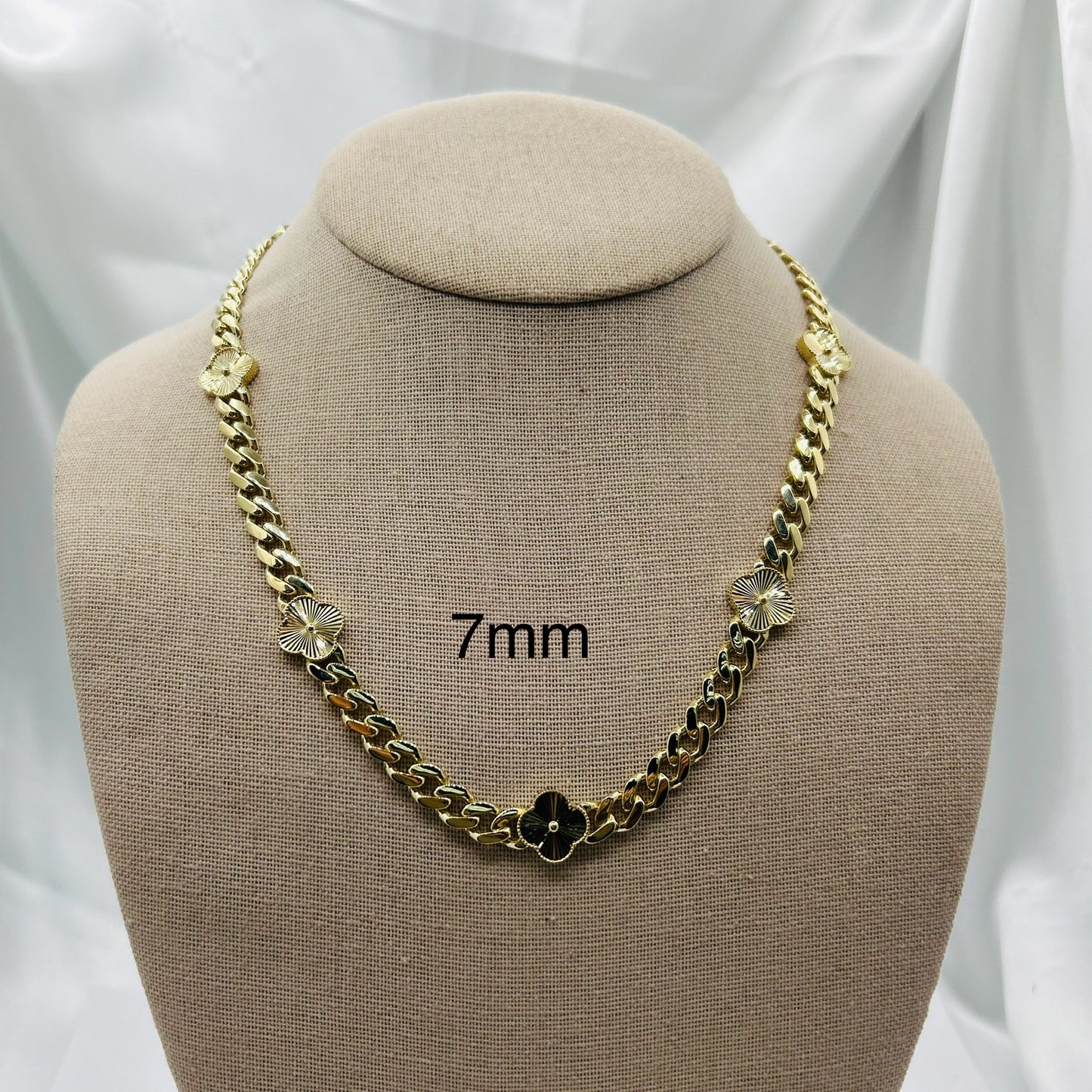 Solid Gold 7pc Clover Chain Necklace